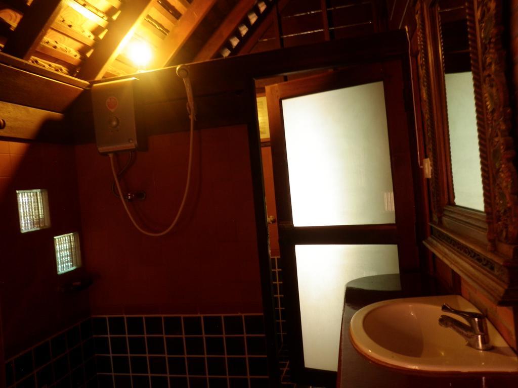 Rim Nam Kong Homestay Pak Chom エクステリア 写真