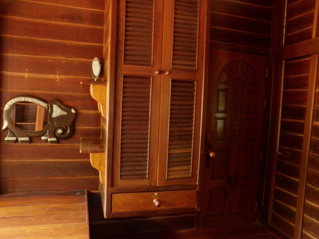 Rim Nam Kong Homestay Pak Chom エクステリア 写真