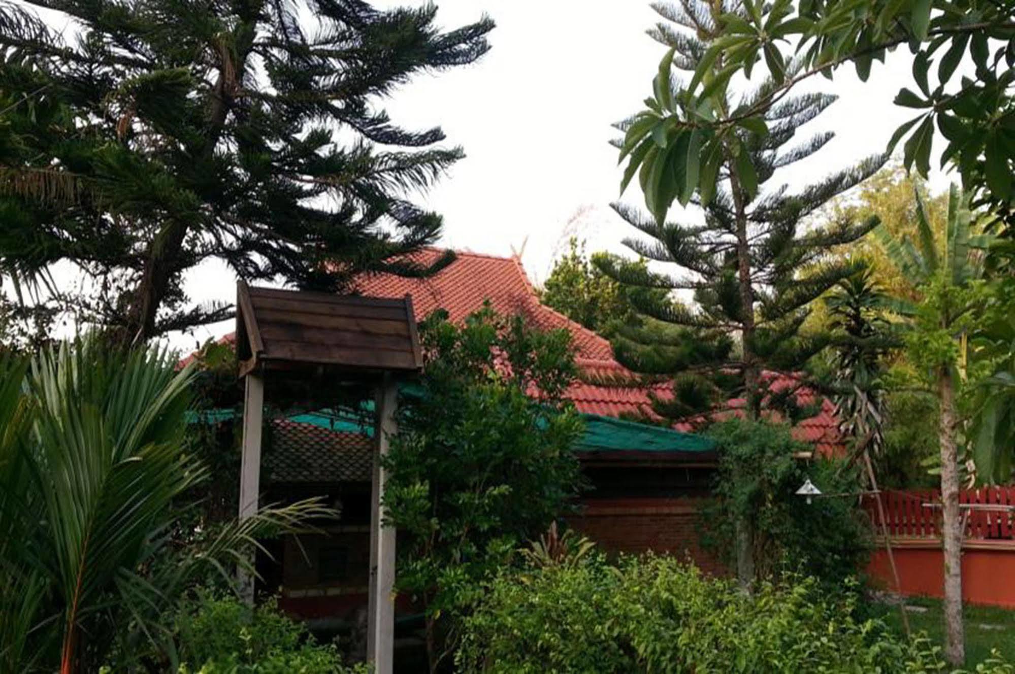 Rim Nam Kong Homestay Pak Chom エクステリア 写真