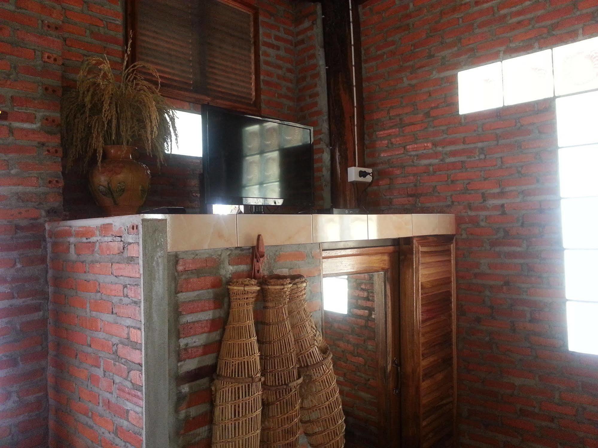 Rim Nam Kong Homestay Pak Chom エクステリア 写真