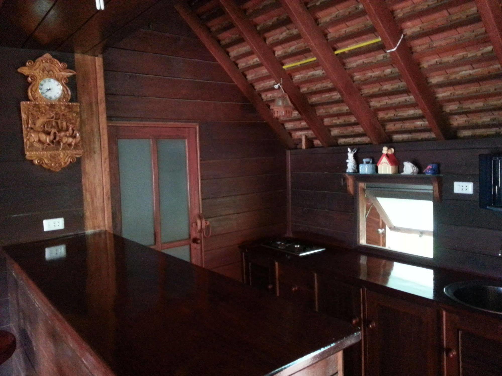 Rim Nam Kong Homestay Pak Chom エクステリア 写真