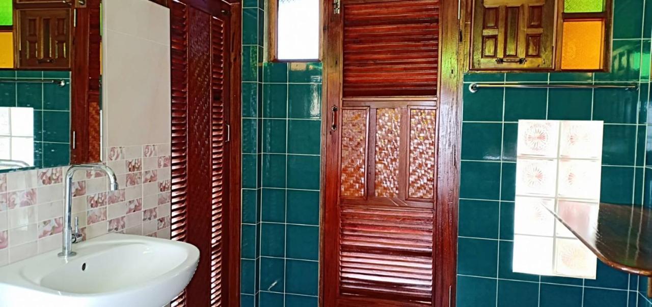 Rim Nam Kong Homestay Pak Chom エクステリア 写真