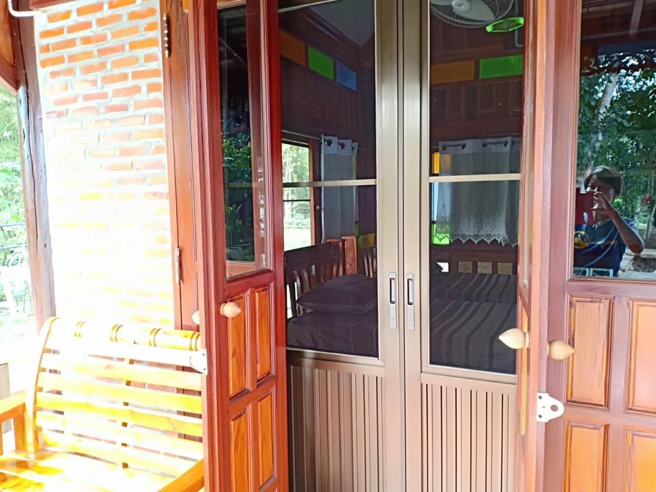 Rim Nam Kong Homestay Pak Chom エクステリア 写真