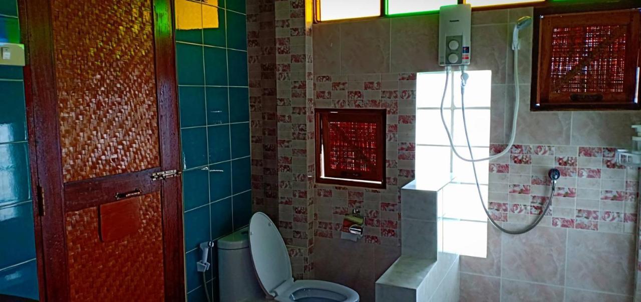 Rim Nam Kong Homestay Pak Chom エクステリア 写真