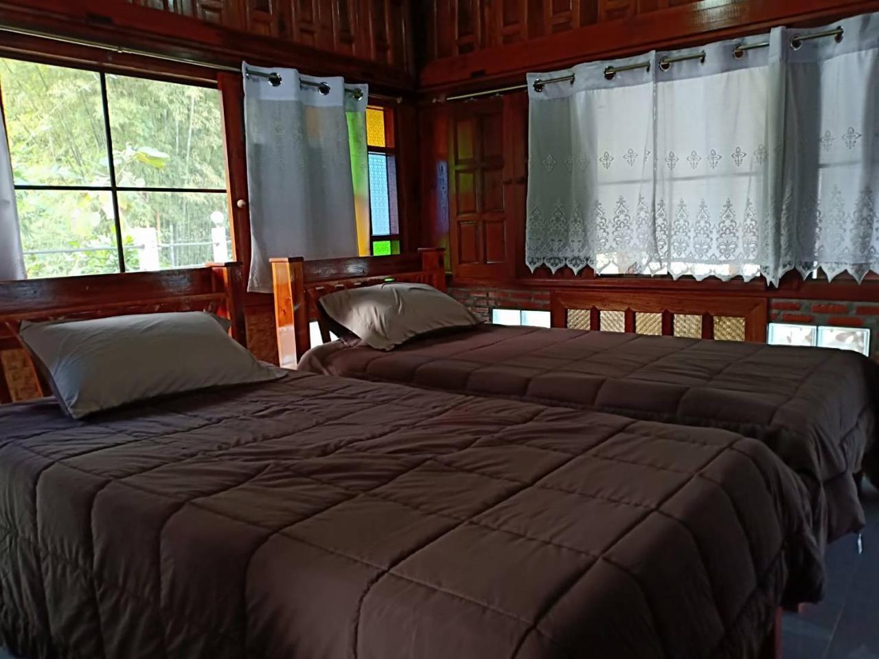 Rim Nam Kong Homestay Pak Chom エクステリア 写真